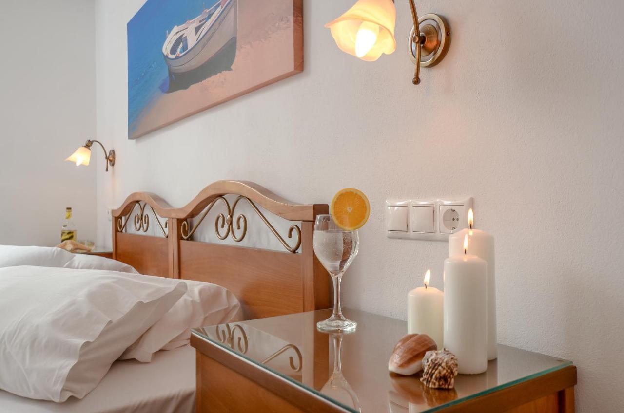 Dolphin Studios Agia Anna  Екстериор снимка