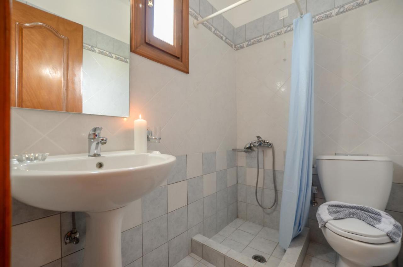 Dolphin Studios Agia Anna  Екстериор снимка